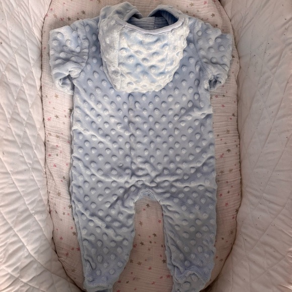 ⭒ 3-6M Calvin Klein Warm Hooded Baby Blue Textured Onesie plush Zip-up ⭒ - Picture 2 of 14